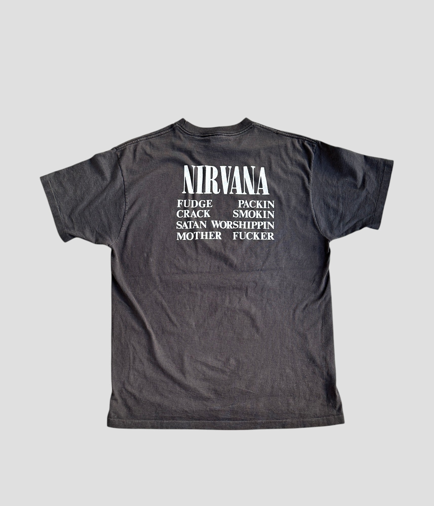NIRVANA- Vintage 90s XL Rock Band T-shirt | BEGGARS BANQUET NIRVANA- Vintage 90s XL Rock Band T-shirt | BEGGARS BANQUET