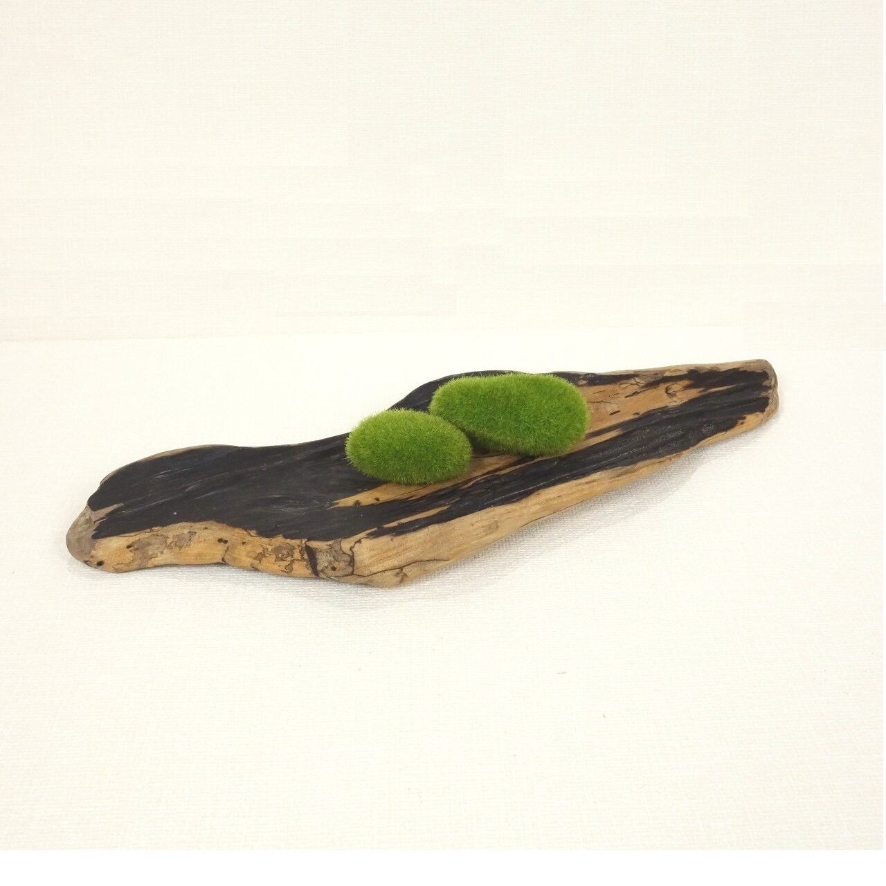 流木の形状 木製置物 黒い台座付き 流木の形状 木製置物 黒い台座付き