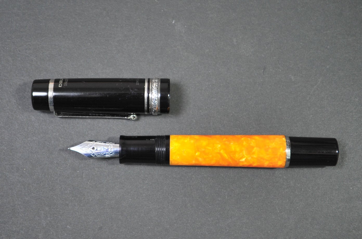 デルタ ドルチェビータ ミディアム DELTA dolce vita Medium