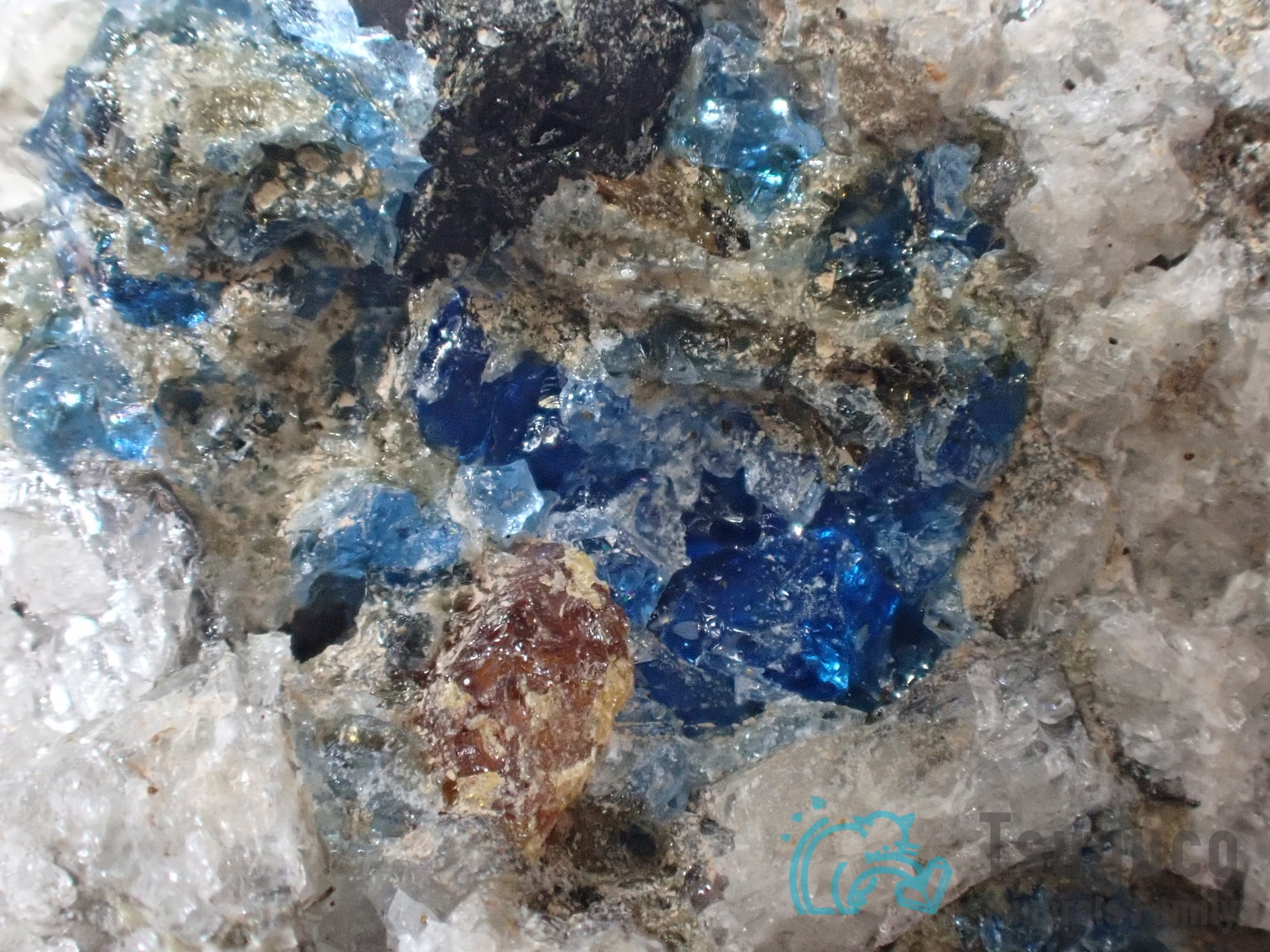 アオイナイト原石藍方石(レア)