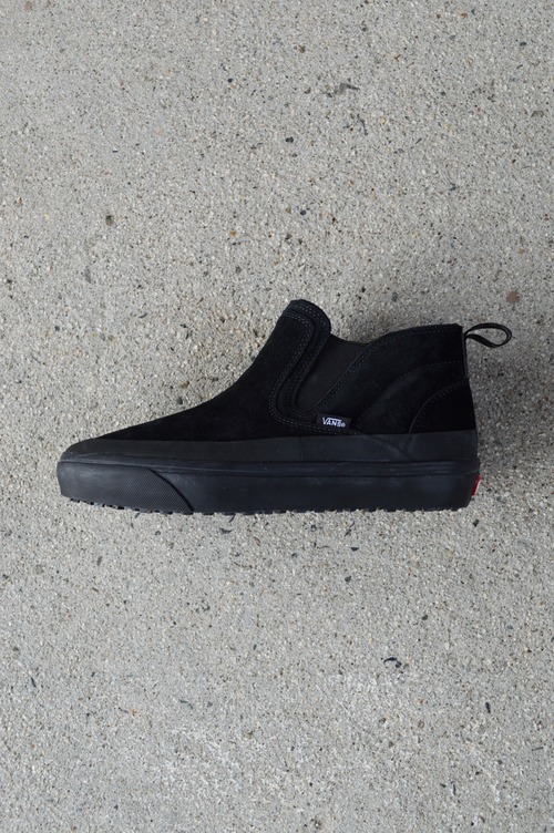 VANS Mid-Slip Insulated Suede Leather VN000DANBLK ALL BLACK バンズ ミッドスリップ インシュレーテッド オールブラック