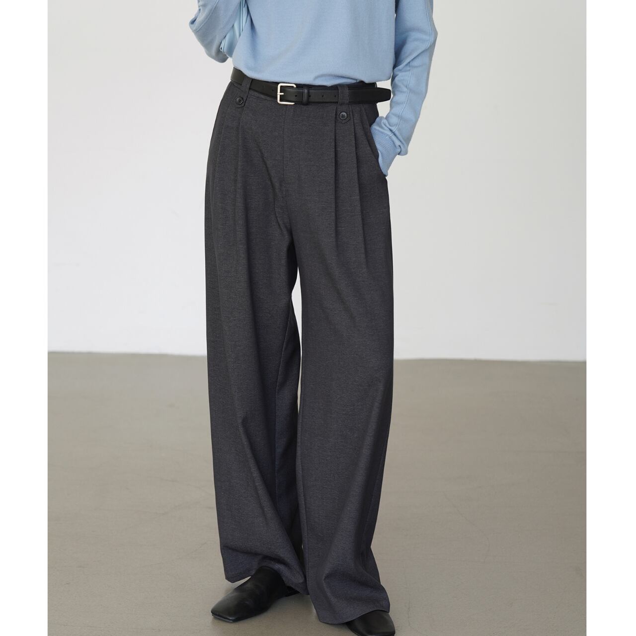 ワイドレッグタックフロアパンツ　a0351