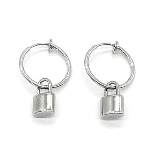 ステンレスフープパドロックイヤリング