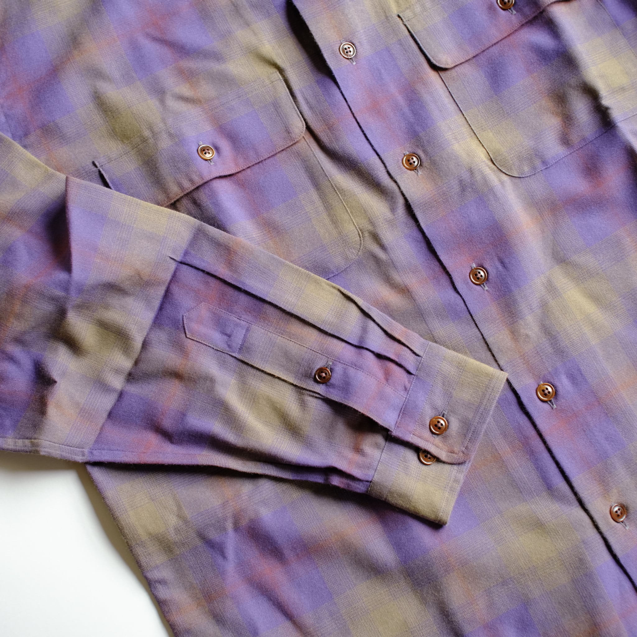 Brown by 2tacs / B34-S001 