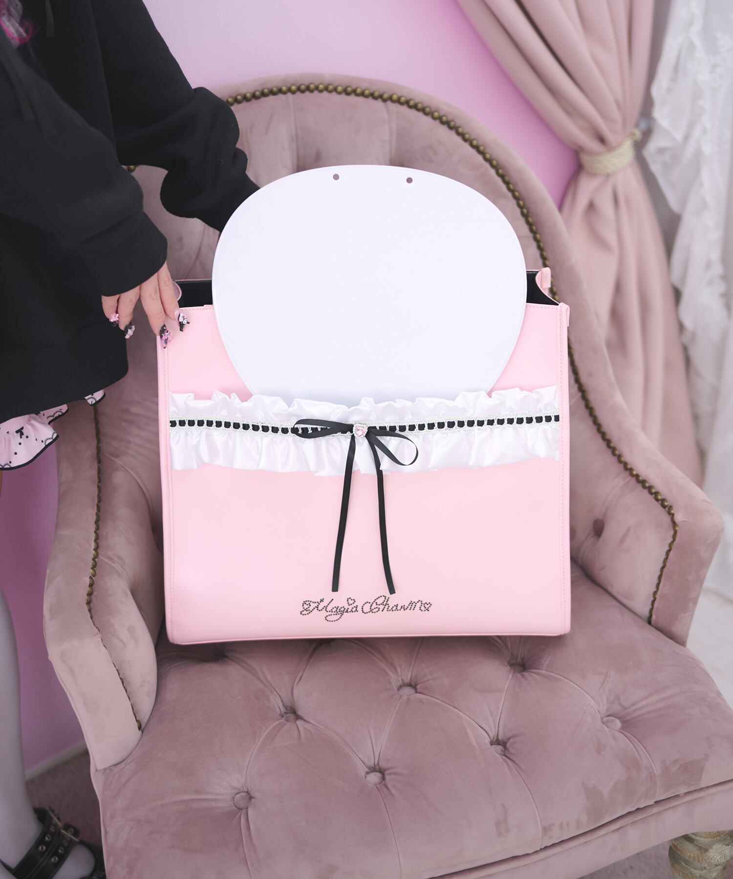 ℳ𝒶𝑔𝒾𝒶 𝒞𝒽𝒶𝓇𝓂｜.⋆𝜗𝜚 いちばんかわいい自分になれる、魔法の