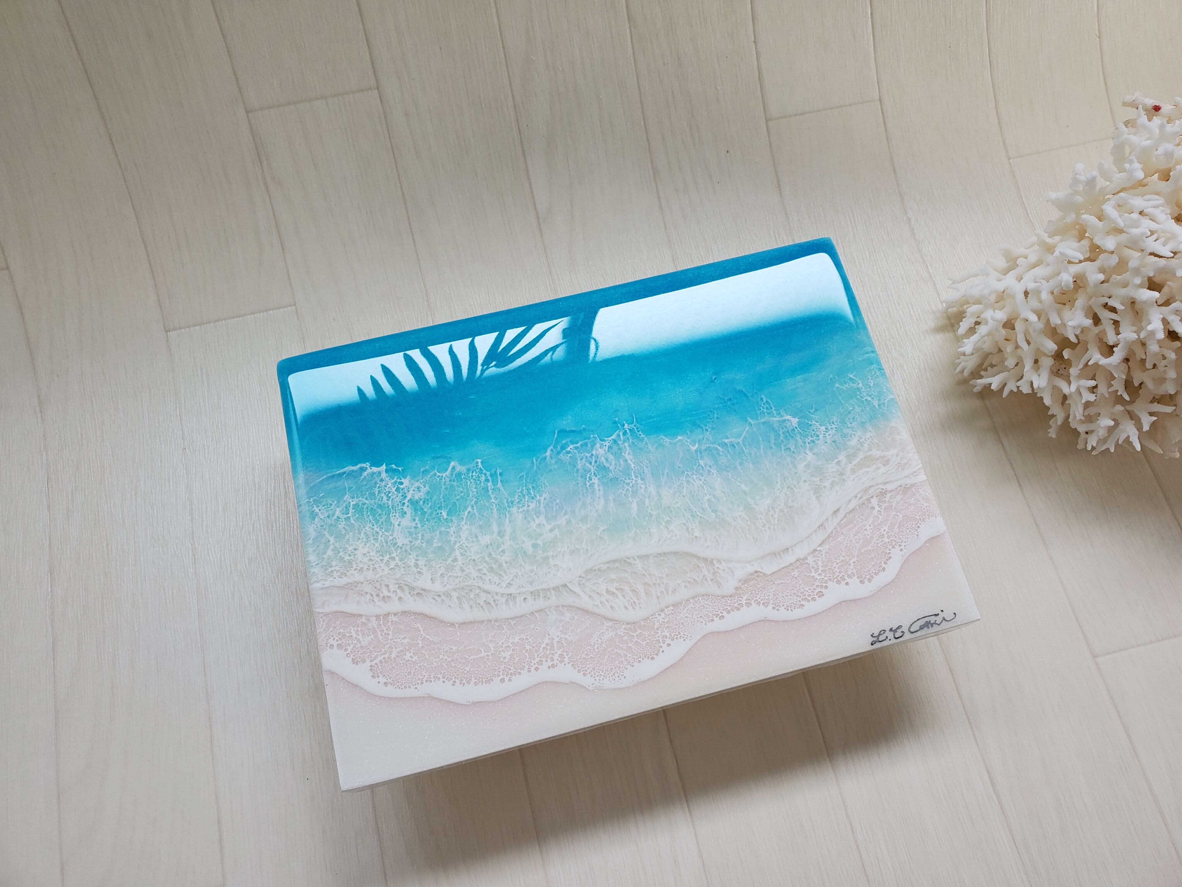 105.オーシャンレジンアート 3wave