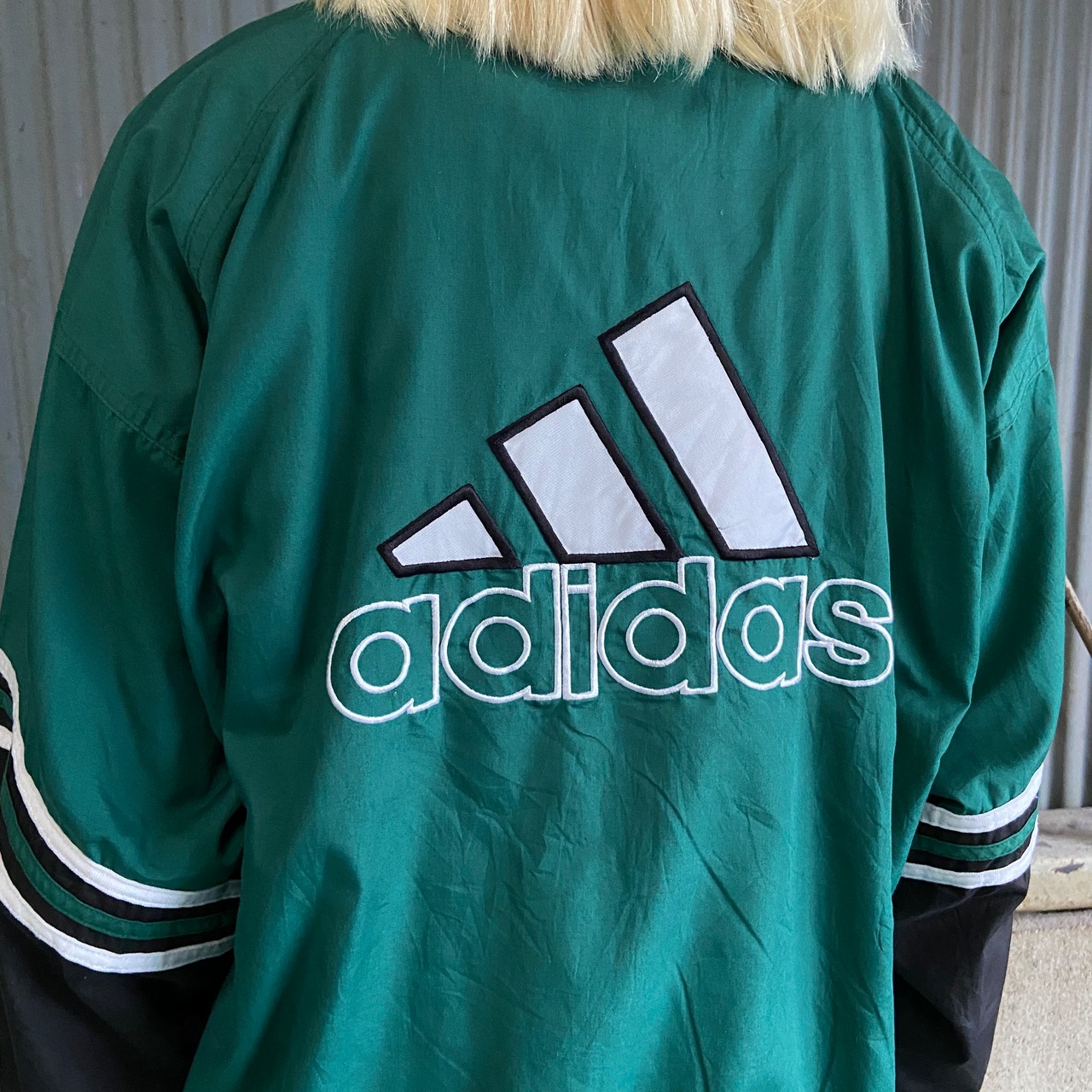90年代 adidas アディダス バック刺繍 スポーツジャケット メンズM相当 