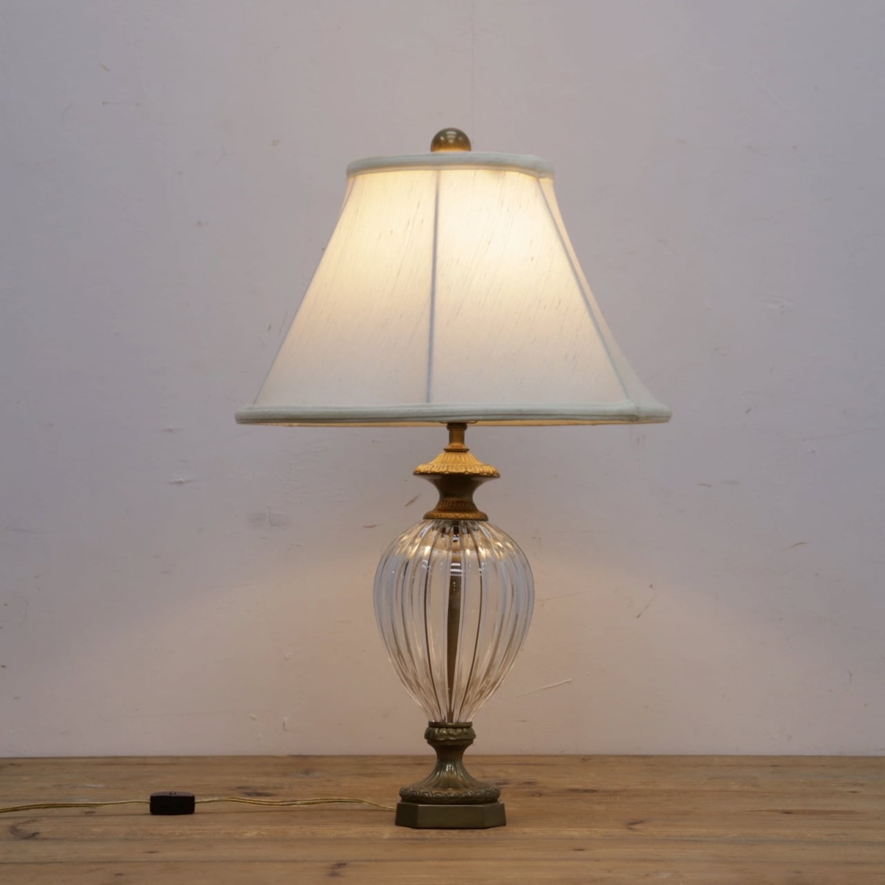 U.S. WESCAL ヴィンテージ クラシカル テーブルランプ ライト スタンド 照明 アメリカ ガラス PJT21128