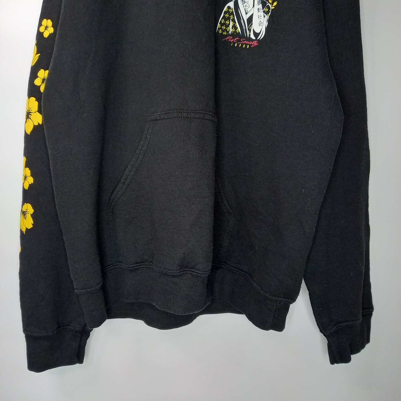 RIOT SOCIETY　スウェット　プルオーバーパーカー　スカルプリント　S