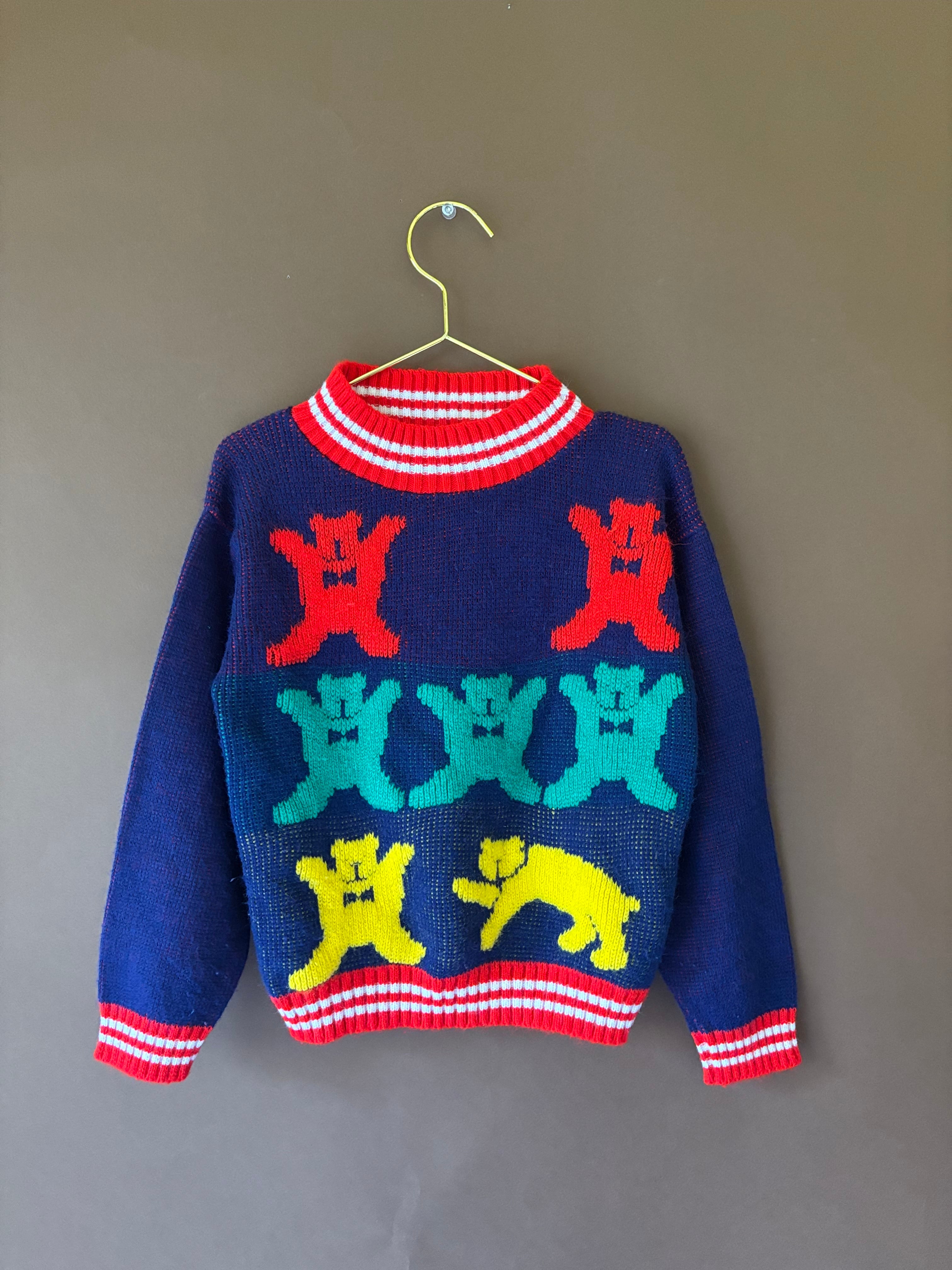 【KIDS vintage】colorful bear sweater . about 3-4y