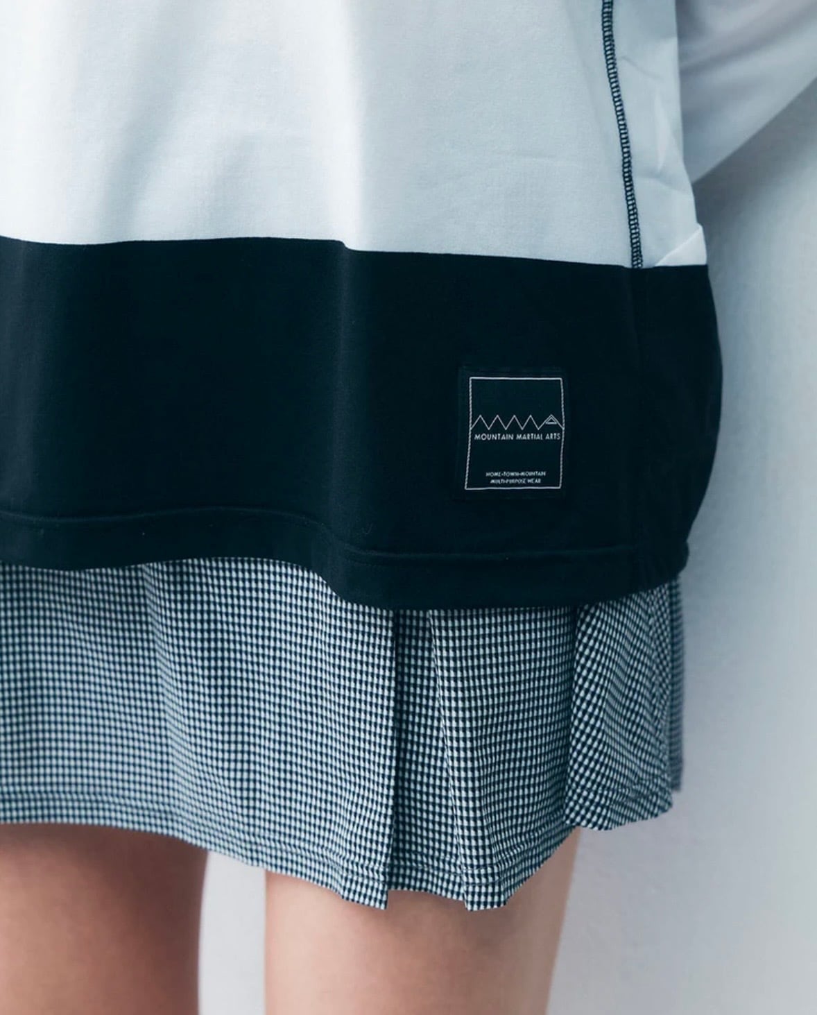 MMA(MOUNTAIN MARTIAL ATRTS) MMA Front Pleats Run Skirt (Gray