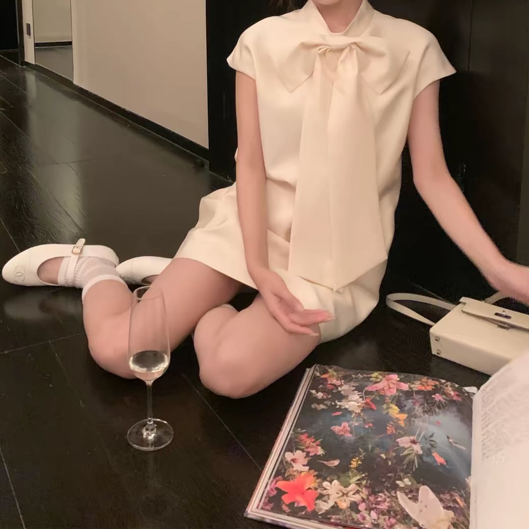 Big ribbon dress 260820