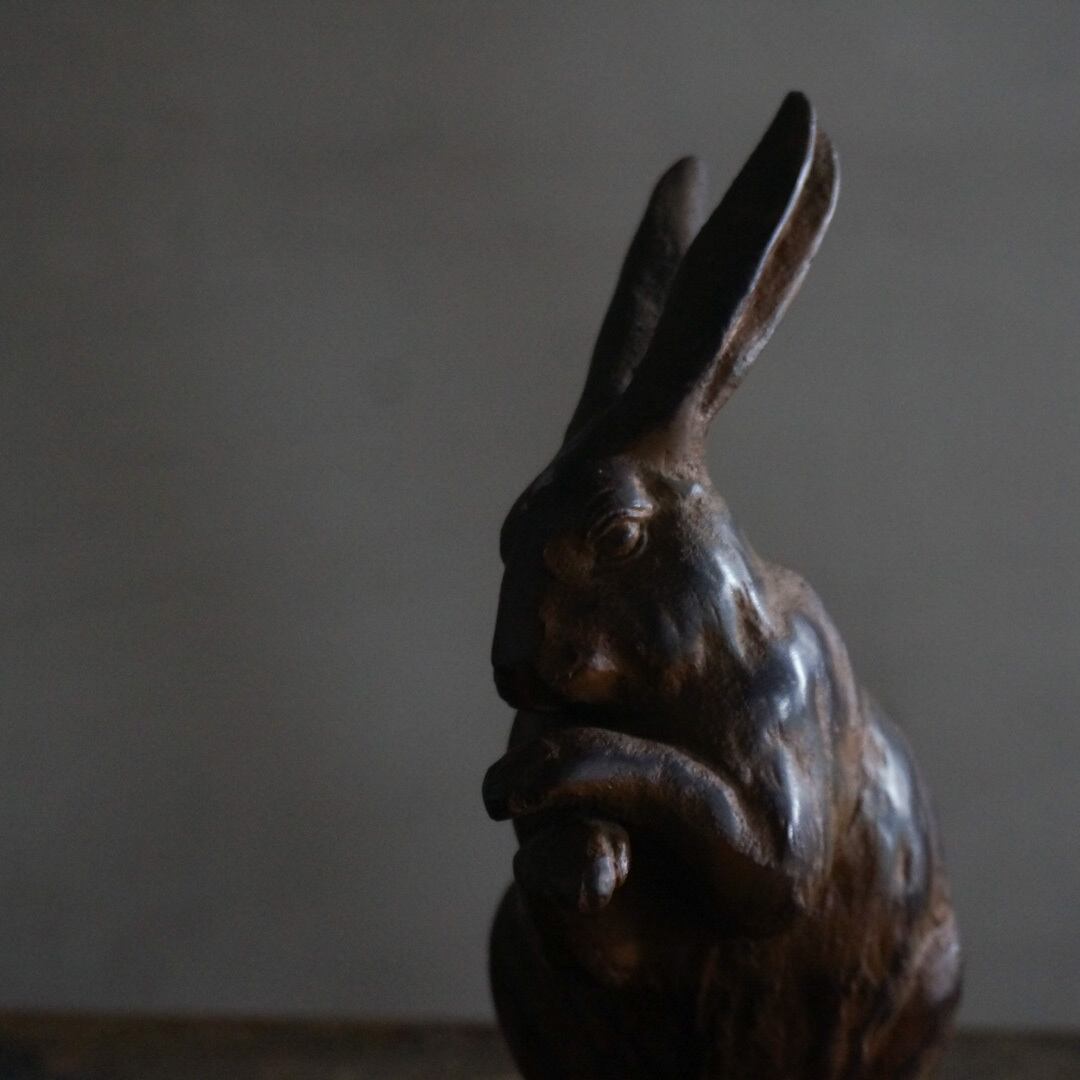 古いうさぎの置物 | Konishi Koffee web shop 古いうさぎの置物 | Konishi Koffee web shop