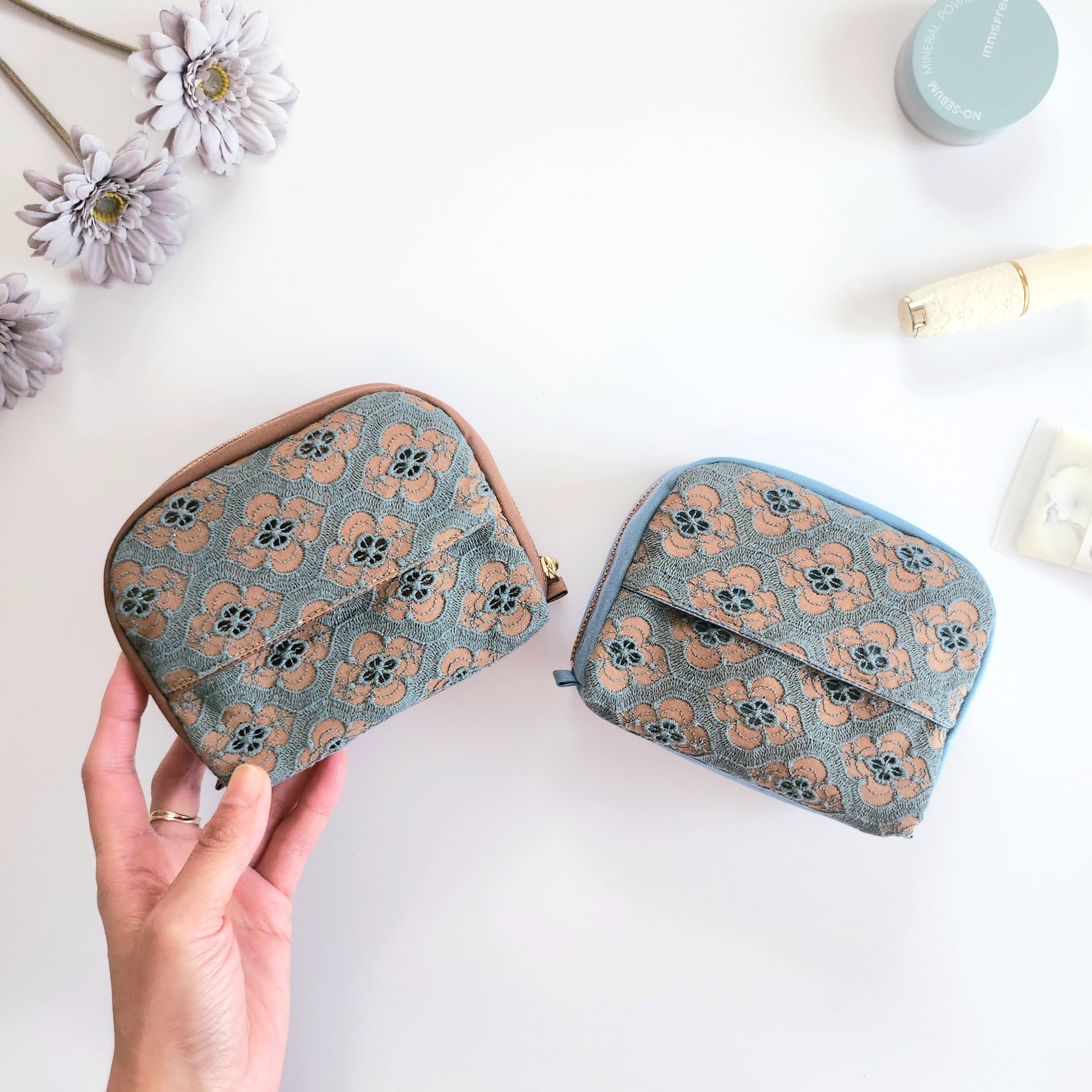 新柄│モロッカン柄刺繍のころんとマチつきティッシュポーチ│ターコイズ/ブラウン