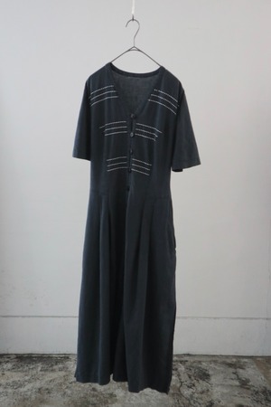 Euro back belted stitch vneck one-piece