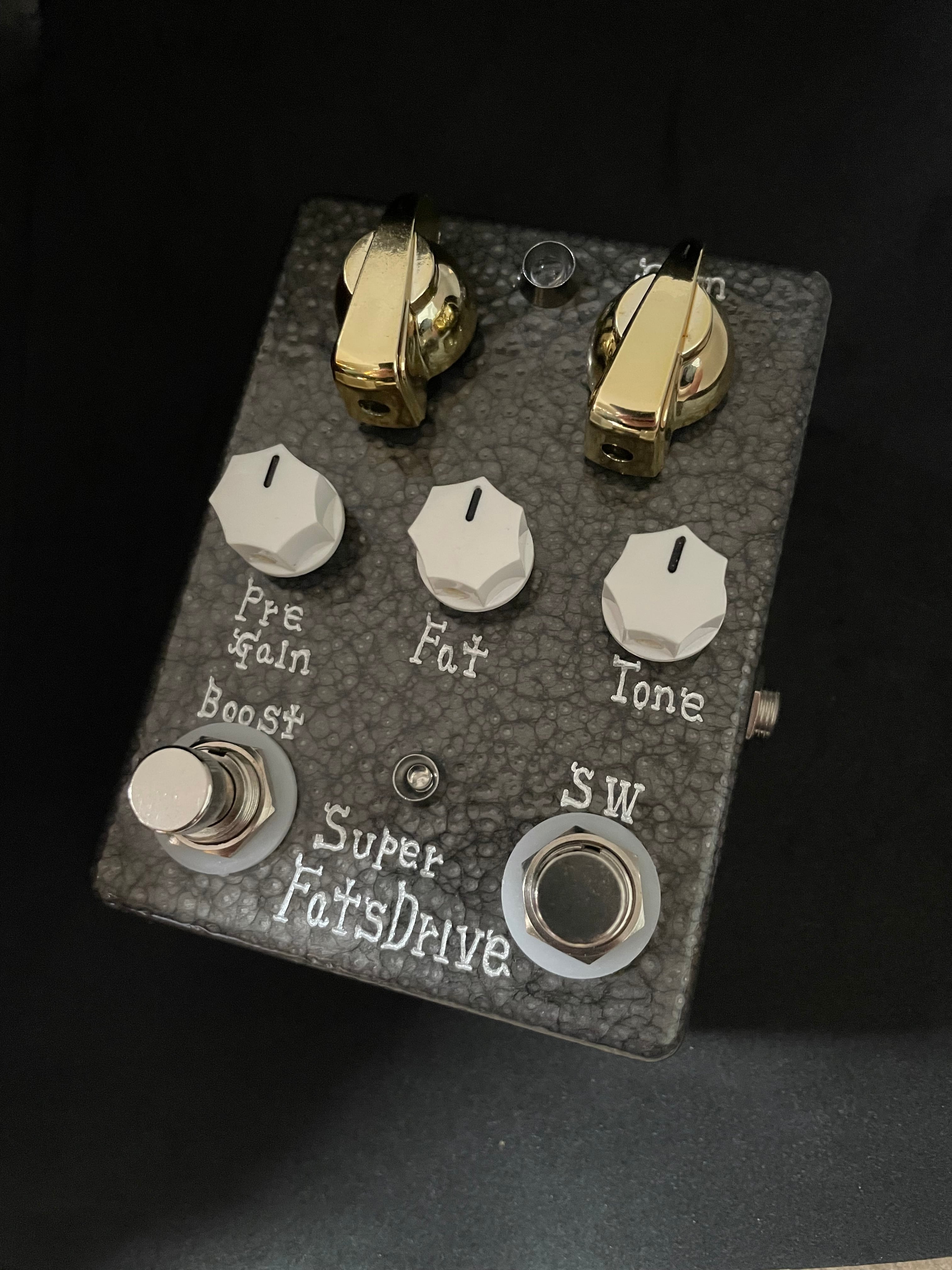 完全オリジナル回路のハンドメイドオーバードライブブランド