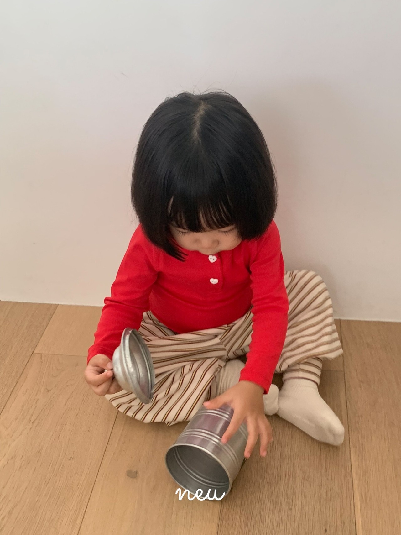 韓国子供服 / 26Autumn / 〖取寄〗neu / ハートTシャツ / ユニセックス / キッズ服 *XXS~L*