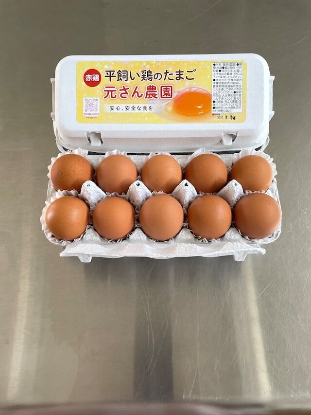 平飼い赤鶏のたまご 1パック10個入り | 元さん農園