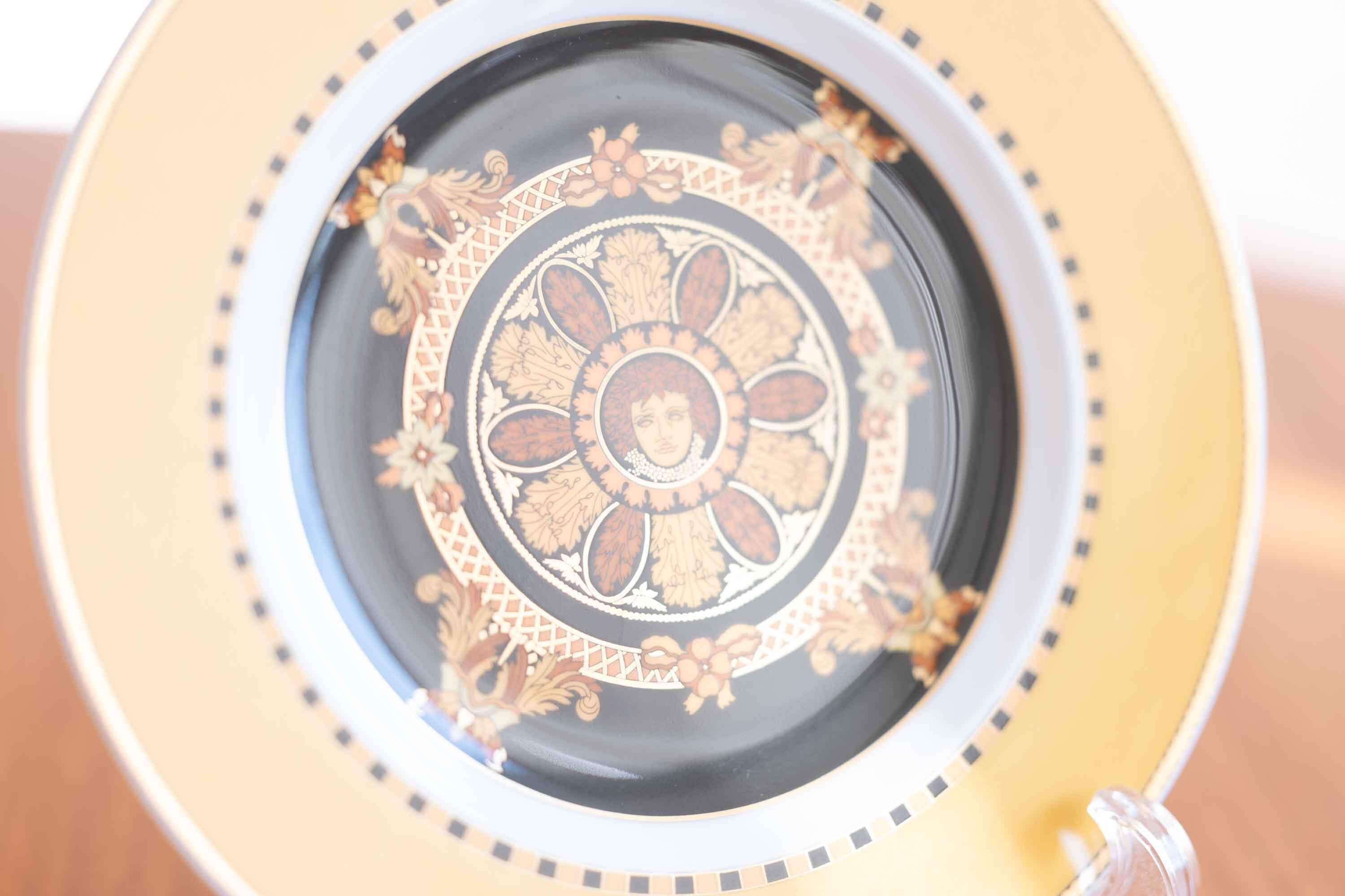 ジャンニ・ベルサーチ プレート Barocco （バロック）パターン 18cm