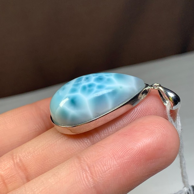 2.しずく型・ラリマーペンダントトップ