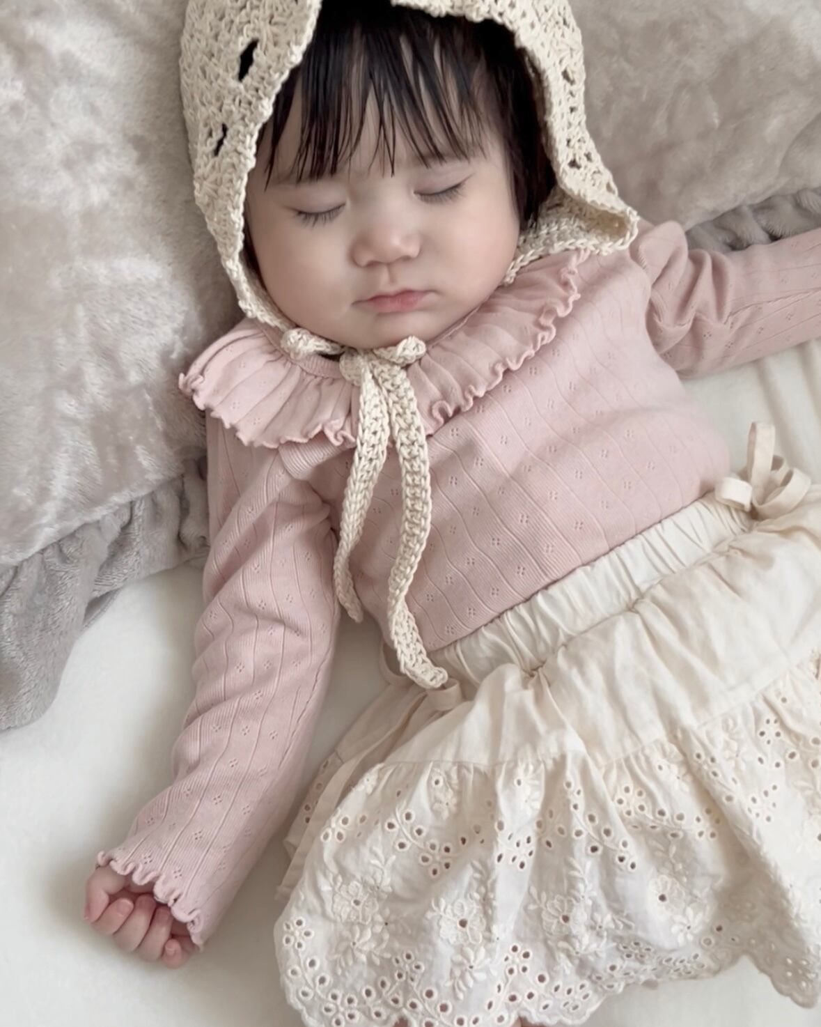 ꒰ 即納 ꒱ eyelet frill T