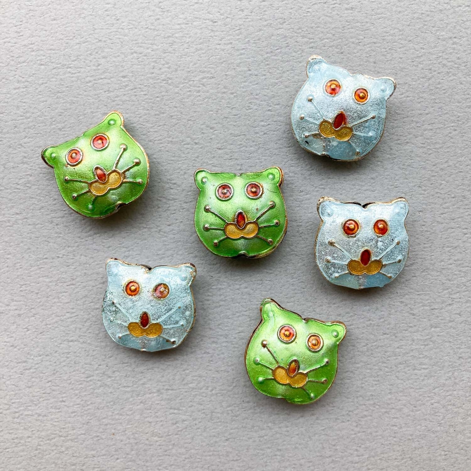 最終入荷〉七宝エナメル猫ビーズ | Dua-アクセサリーパーツショップ