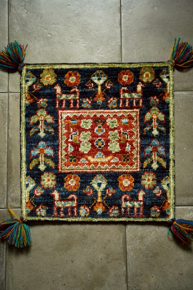 2173-Vintage Baluch rug