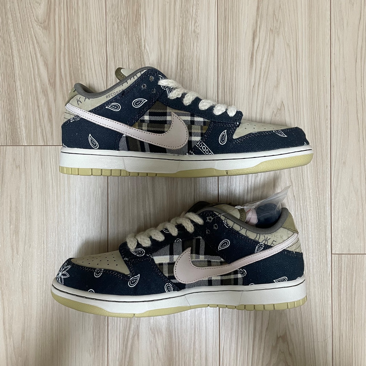 ×TRAVIS SCOTT SB DUNK LOW PRM QS CACTUS JACK