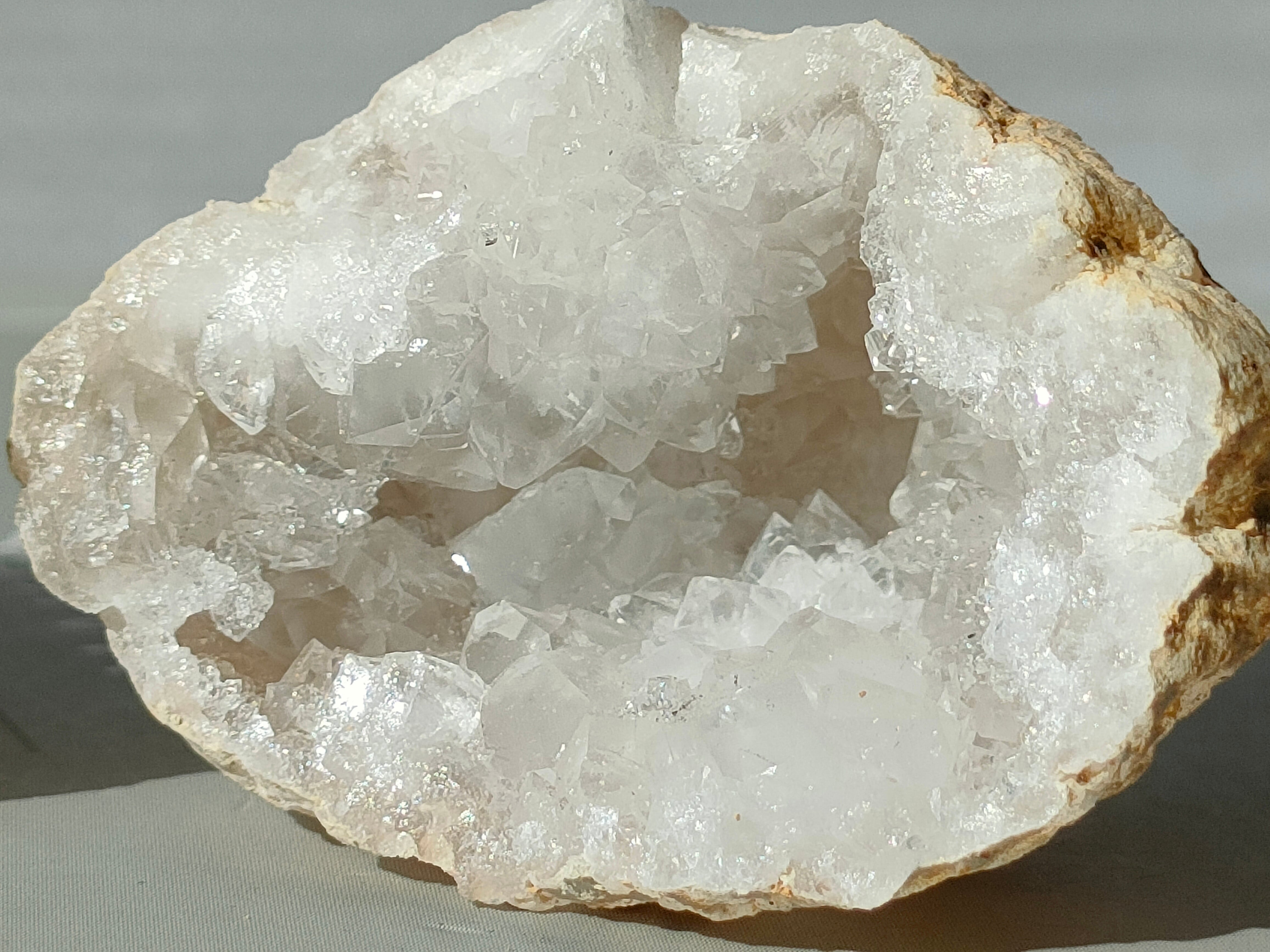 モロッコ産 ジオード原石ペア