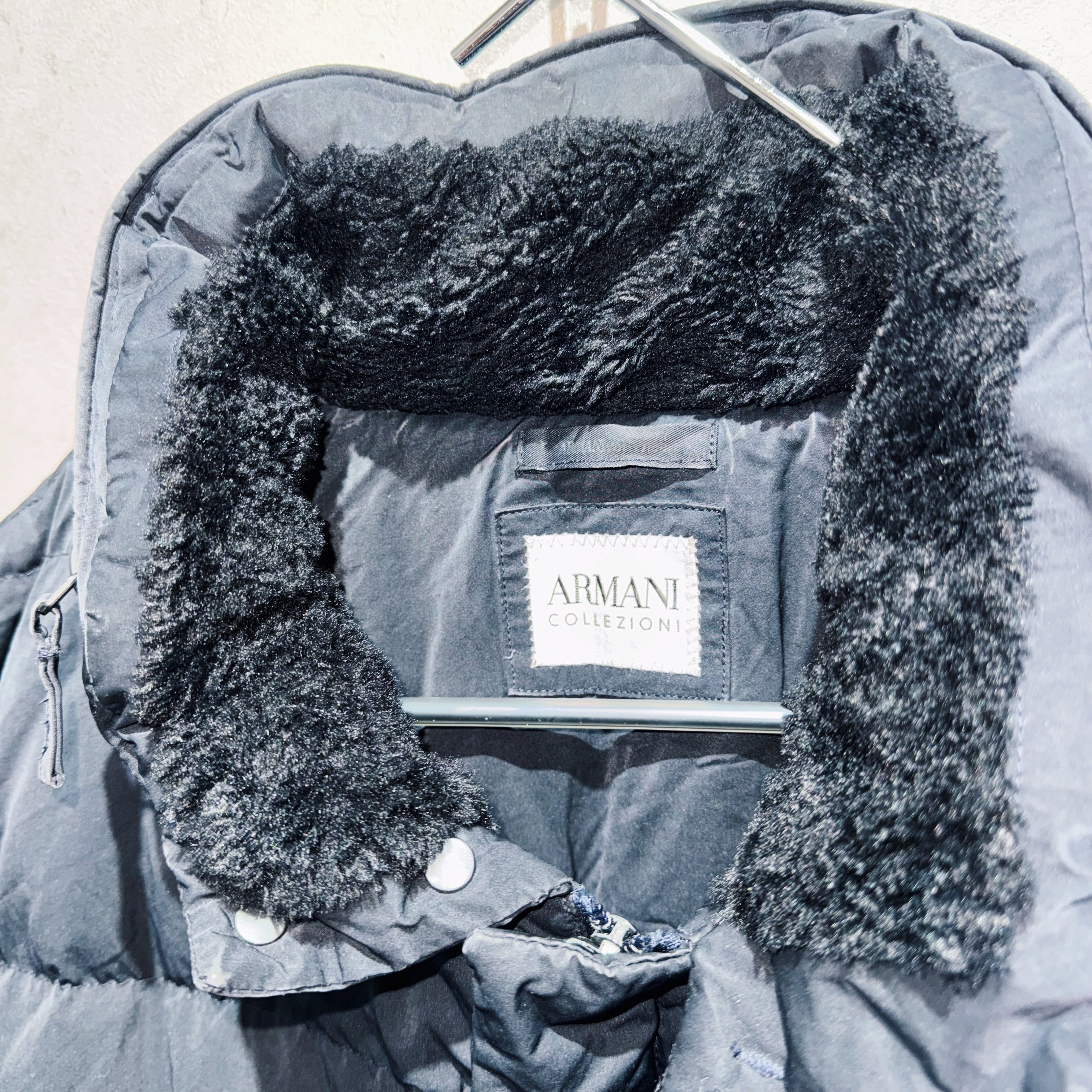 ARMANI COLLEZIONI”Boa collar double zip design down jacket