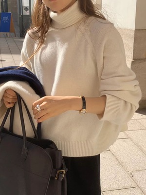 [OUNCE] cashmere raglan turtleneck knit