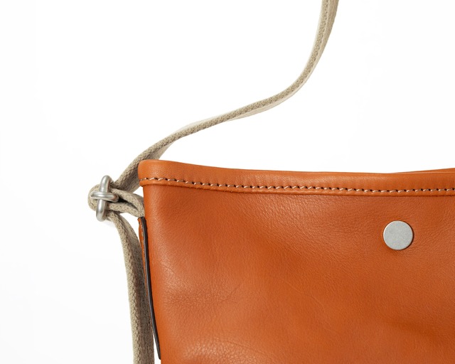 LEATER VERTICAL TOTE  (S)【ES079】