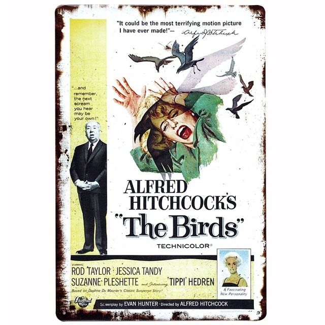 Alfred Hitchcock アルフレッド・ヒッチコック The Birds ブリキ看板 メタルサインプレート サインボード USA アメリカン雑貨 ビンテージ ヴィンテージ 昭和レトロ ナンバープレート A4 アートパネル ガレージ 壁立て 壁掛けインテリア プレゼント ギフト インスタ映え サスペンス映画