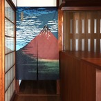 和柄のれん　赤富士　幅85×丈150cm　中国製　市松柄レース【AM11時までのご入金で当日出荷】5070