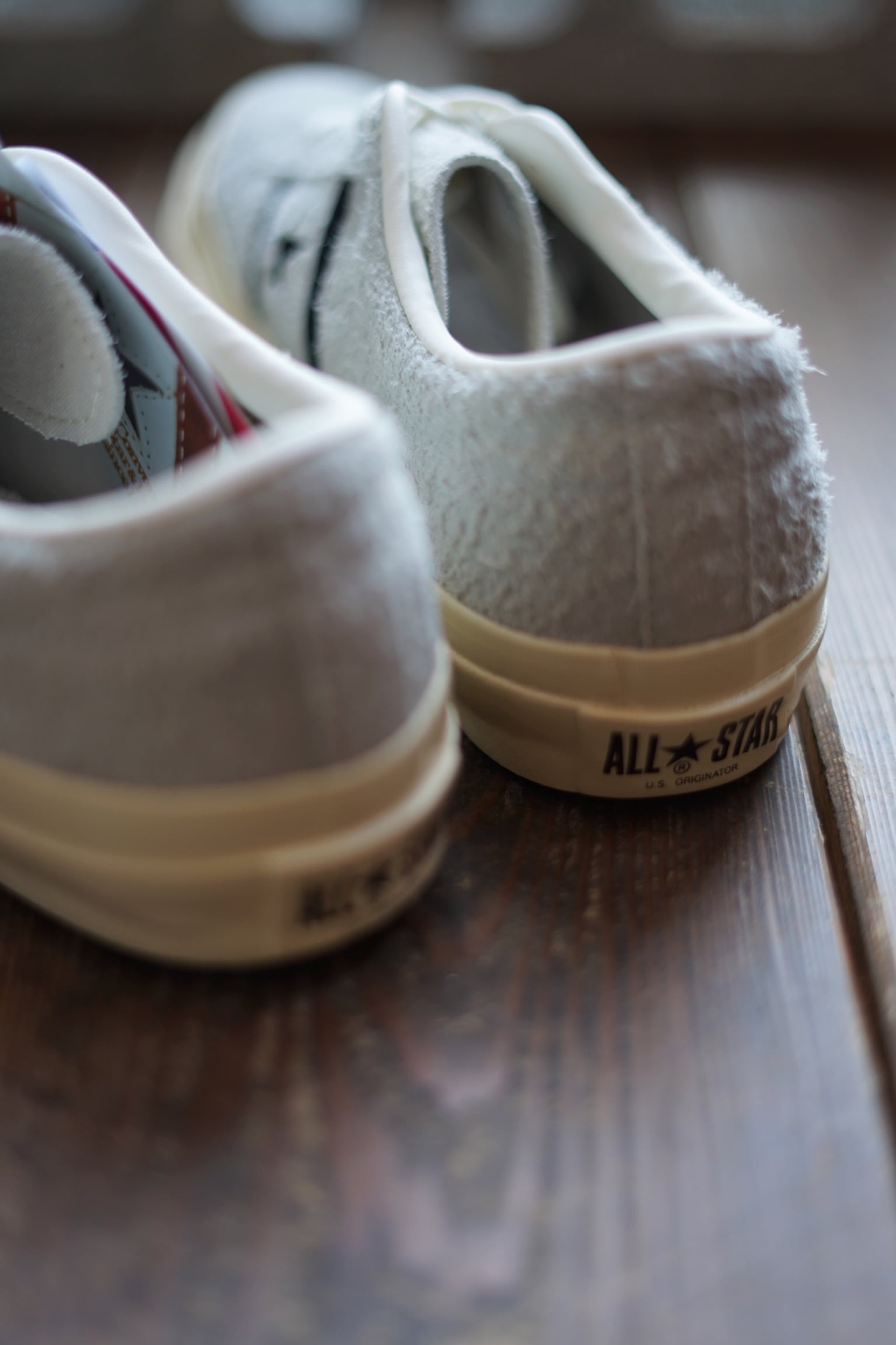 CONVERSE 