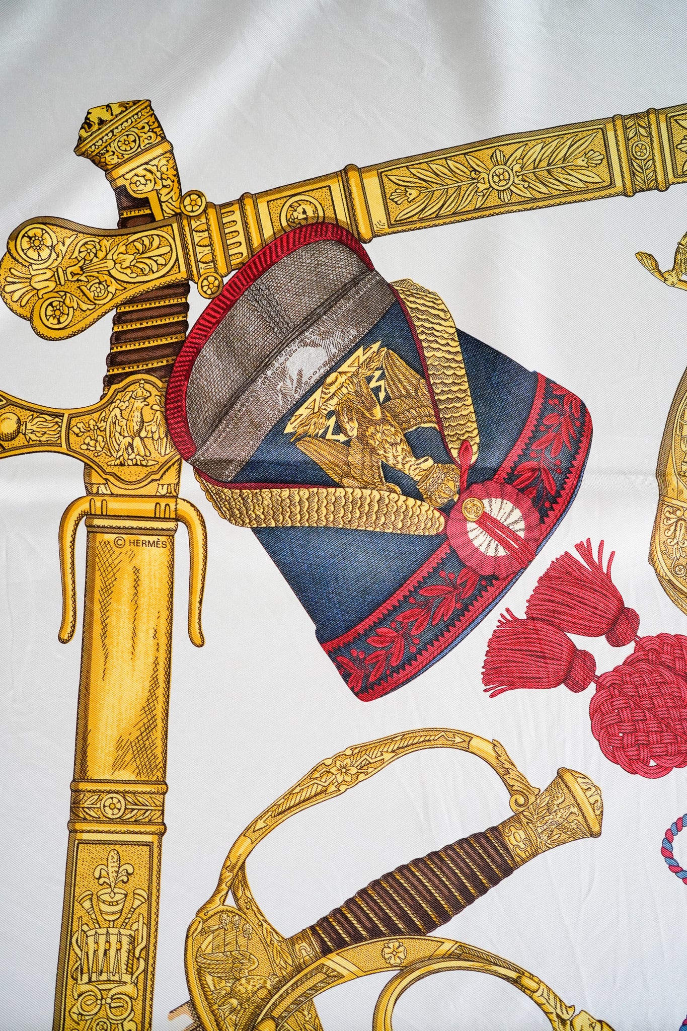 HERMÈS Carre 90 Silk Scarf 
