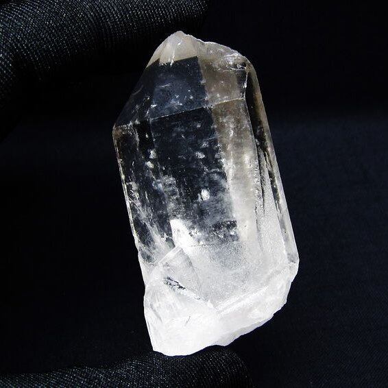 水晶 原石 アーカンソー産 一点物 171-7078