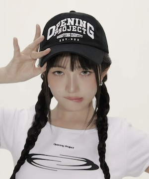 条件付き数量限定トレカ付き!★IVE レイ 着用!!【OPENING PROJECT】Arch Logo Ball Cap - Black