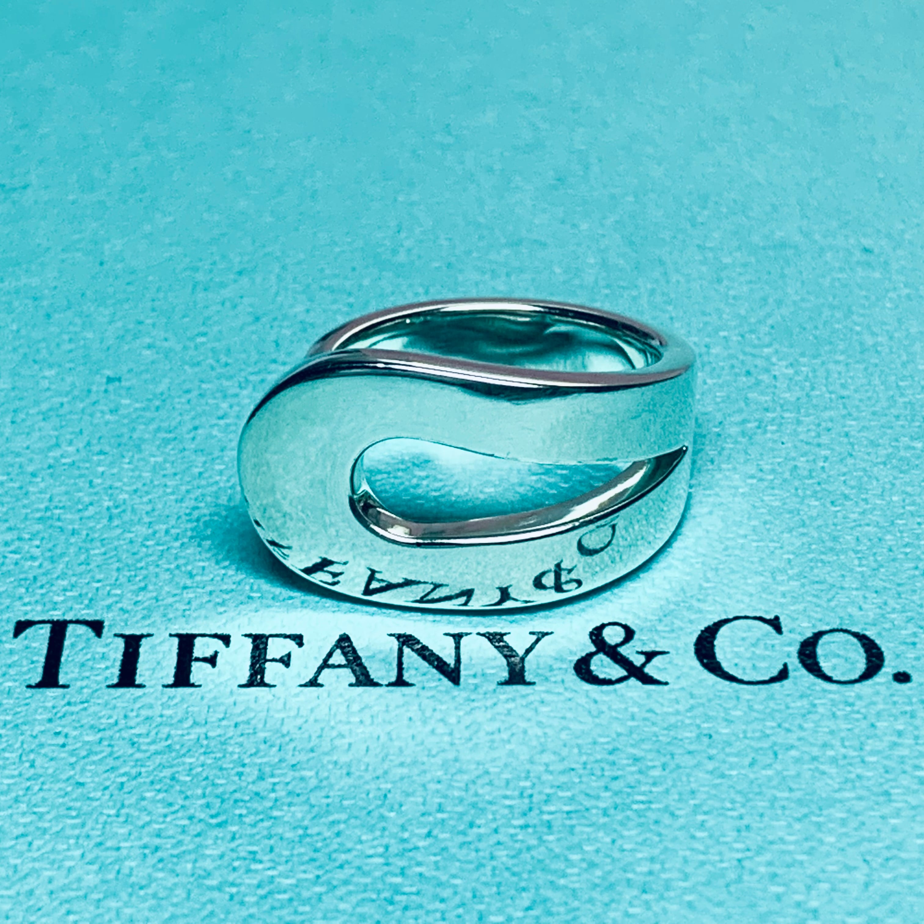 OLD TIFFANY & CO. Loop Ring Sterling Silver #12.5 | オールド 