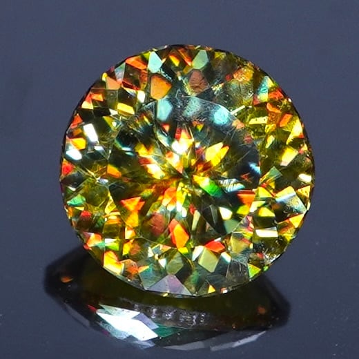 【DISCOVERY】 Bright Brilliant Cut®︎ “145 Facets” 0.45ct Natural Sphene