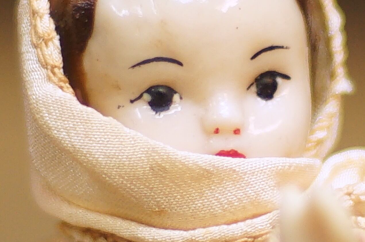 2410 旧ソ連 ロシア セルロイド人形 民族衣装 ヴィンテージ ドール