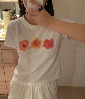 (即納) lowner / Daisy crop tee / ivory
