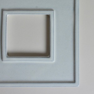 rpm / 穴あきプレート 白妙〈陶器 / 食器 / お皿 / オブジェ / インテリア〉