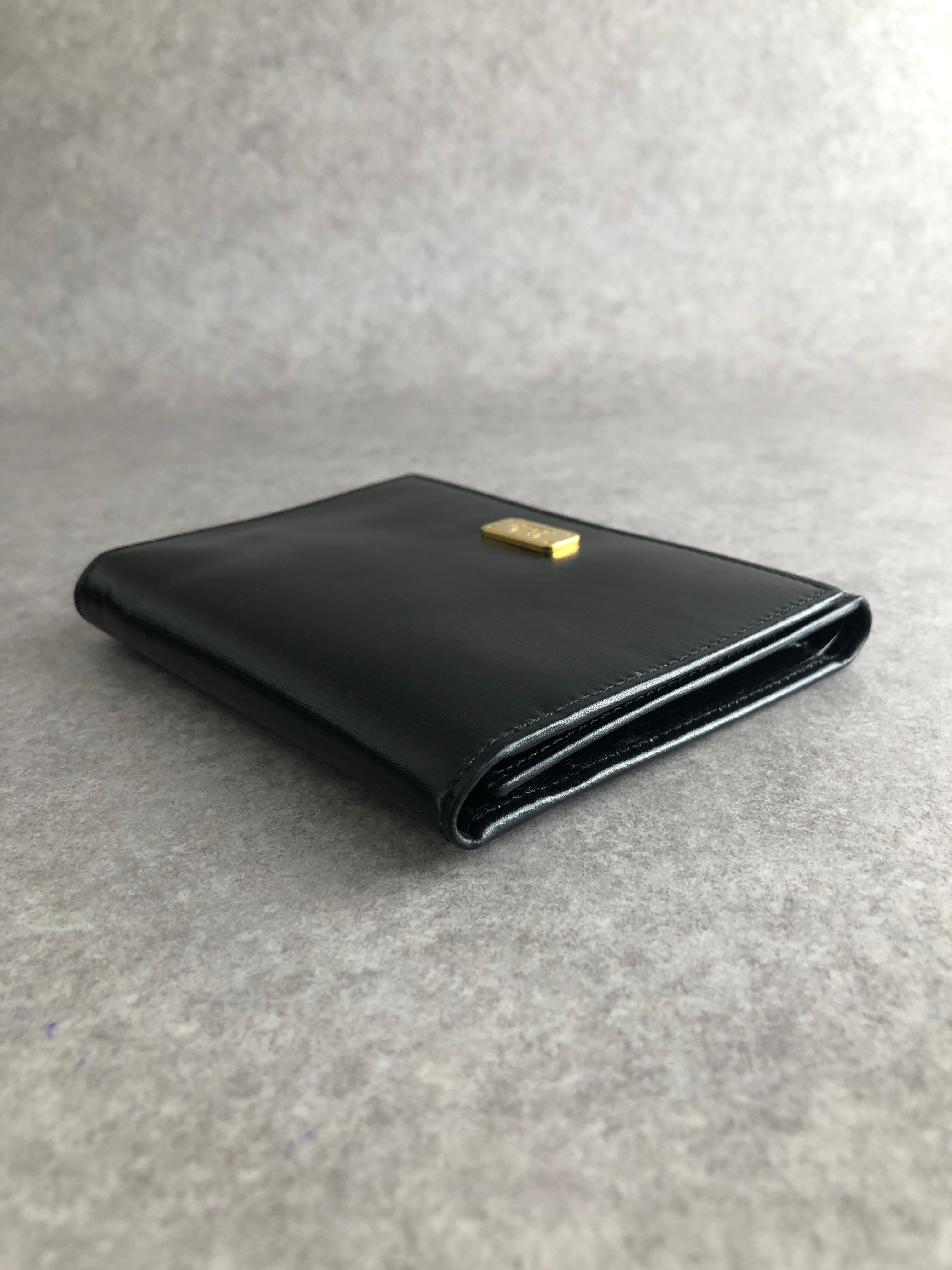 CELINE セリーヌ 財布 ブラック 馬車 レザー 三つ折り vintage