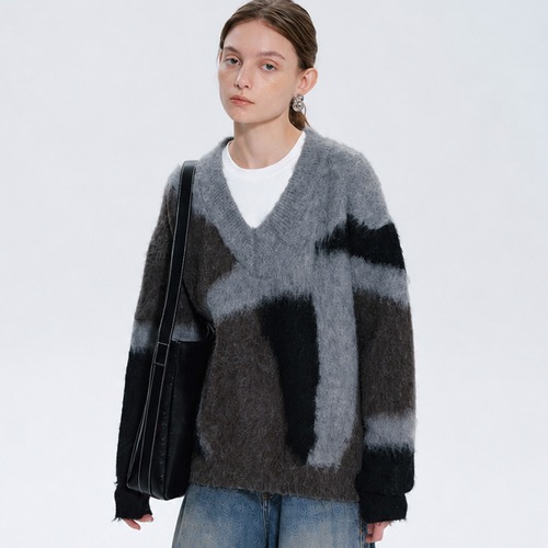 Brushed v-neck knit A00261