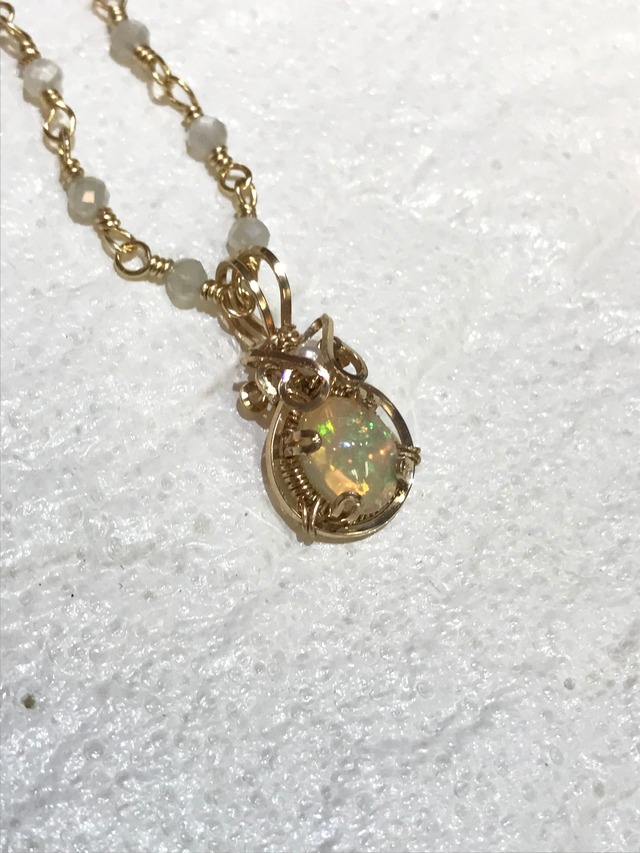 天然石　オパール　