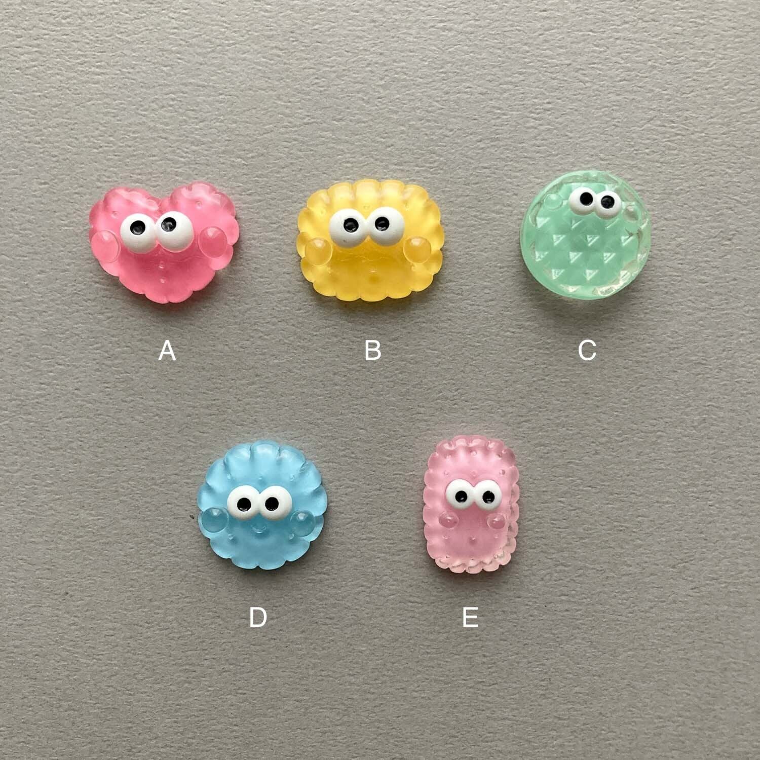 目玉付きクリアカラーのデコパーツたち | Dua-アクセサリーパーツショップ