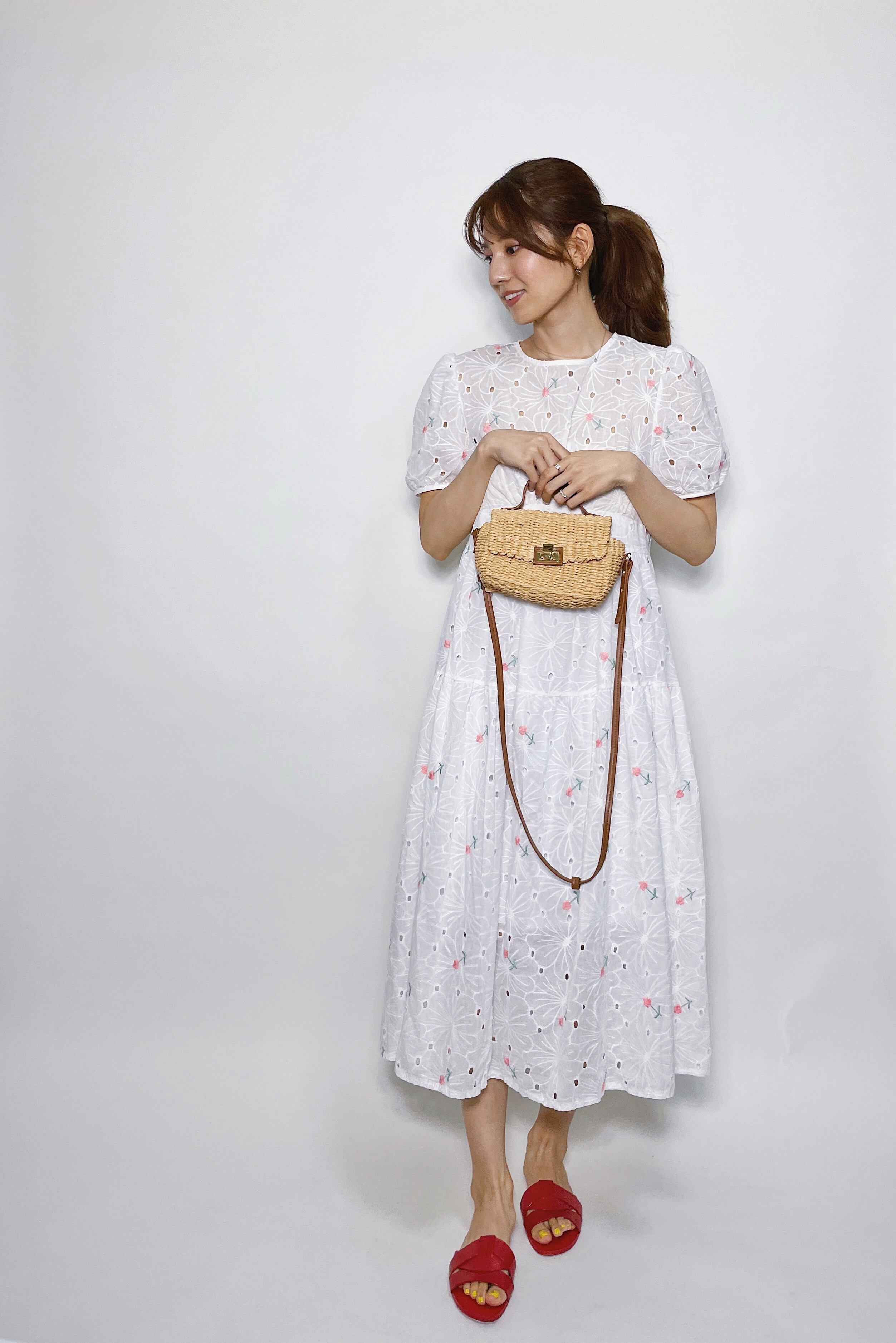 刺繍花柄ワンピース A0032 The Reception 刺繍花柄ワンピース A0032 The Reception