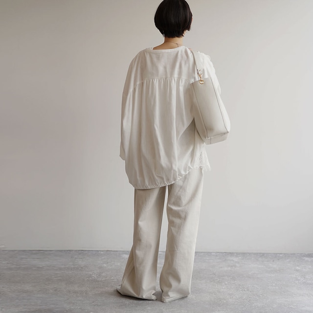 バルーンブラウス