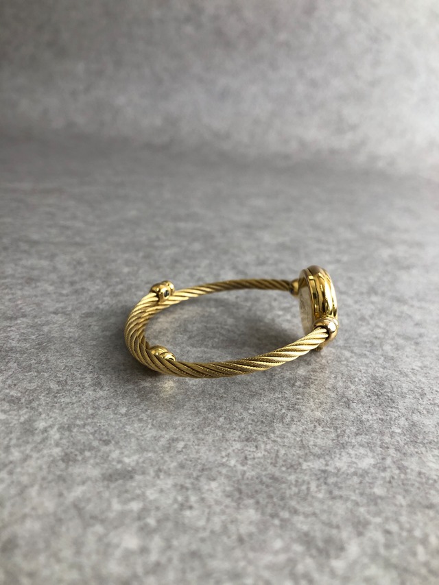 GUCCI グッチ 腕時計 ゴールド×ブラック シェル ステンレススチール バングル 2700.2.L クウォーツ vintage ヴィンテージ オールド bykvde